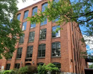 syracuse franklin square office